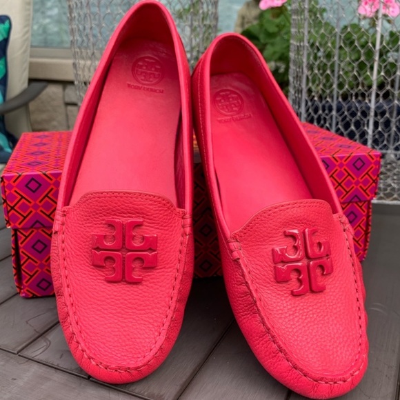 Tory Burch Lowell 2 Driver Tumbled Leather flats - Picture 4 of 7
